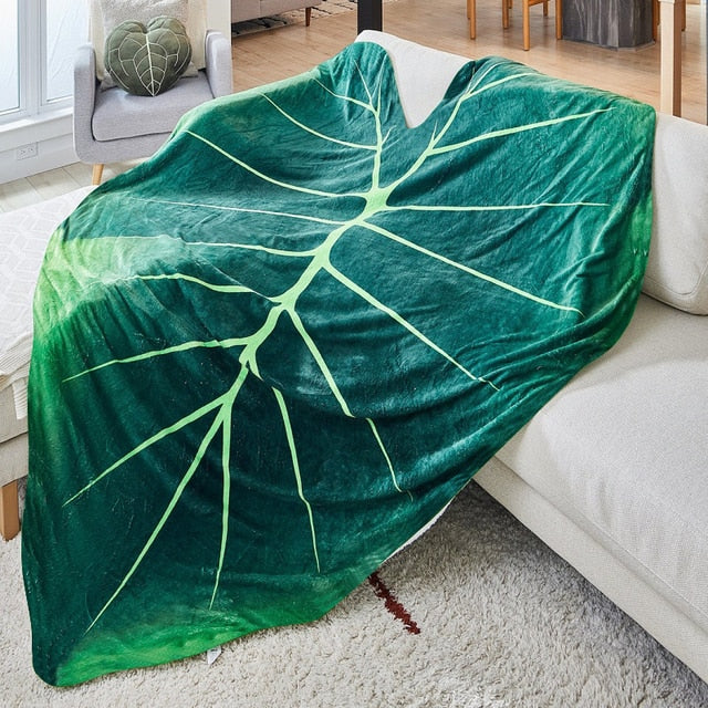 Super Soft Printed Giant Leaves Throw Blanket