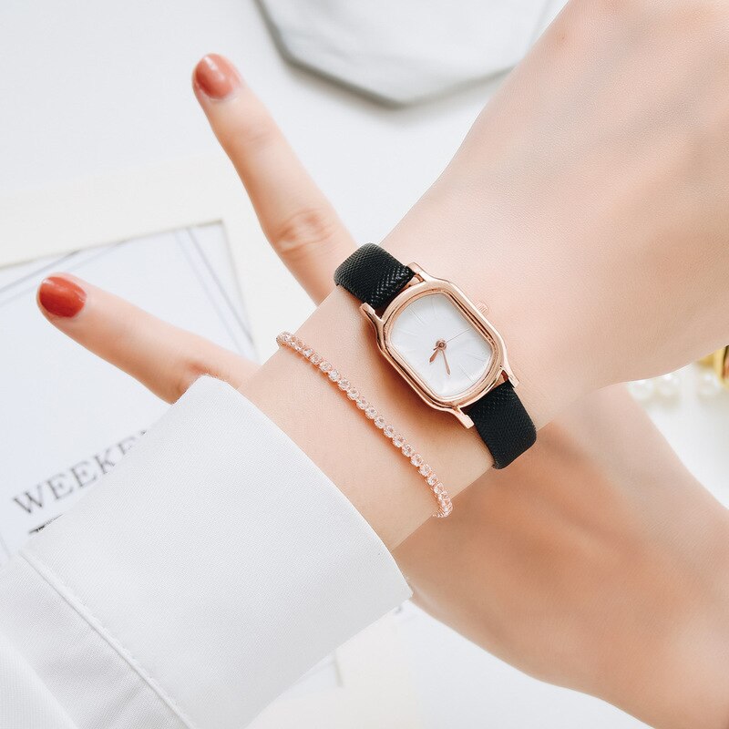 Oval Dial Dress Retro Watches for Women