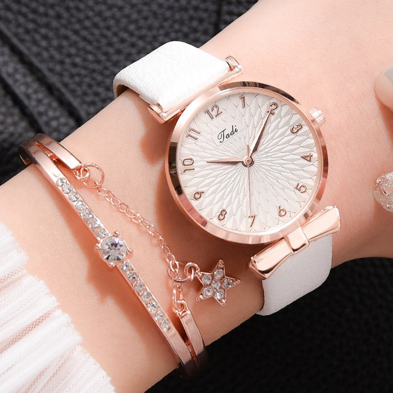 Luxury Magnetic Quartz Bracelet Watches